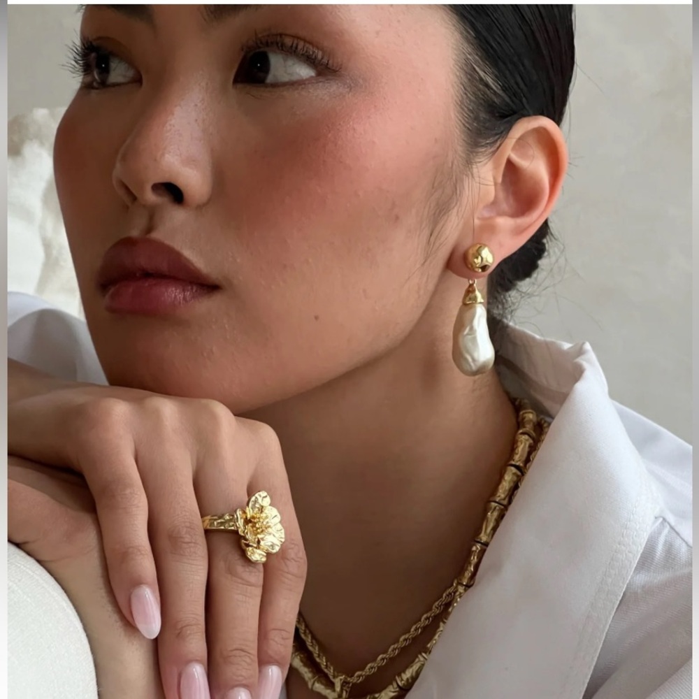 WeWoreWhat Hammered Pearl Earrings